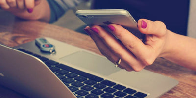 Wi-Fi w laptopie i telefonie